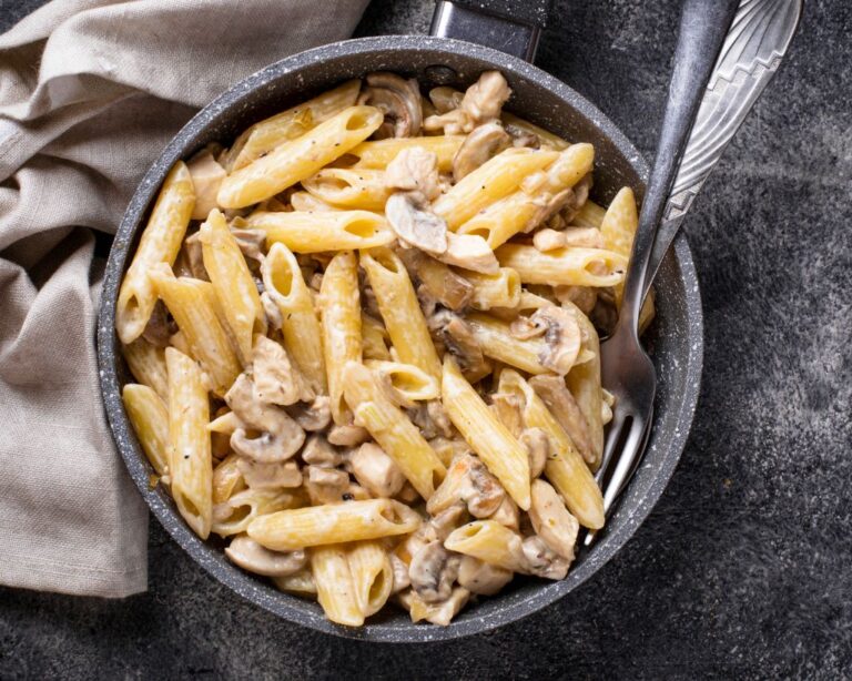 creamy mushroom pasta